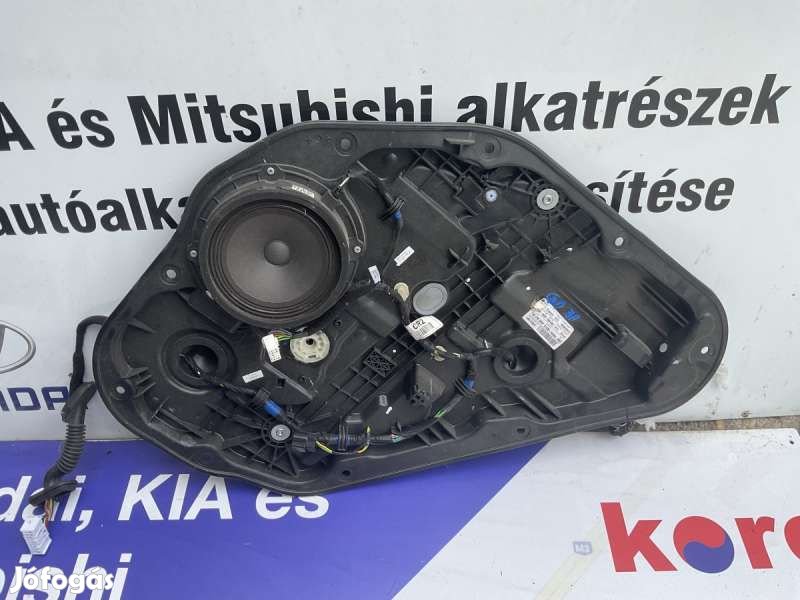 Hyundai i30 GD ablakemelő panel jobb hátsó 83481A6010-BON