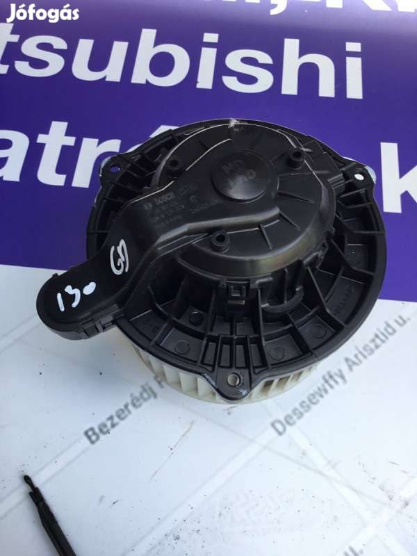 Hyundai i30 GD fűtőventilátor 971133X000-BON
