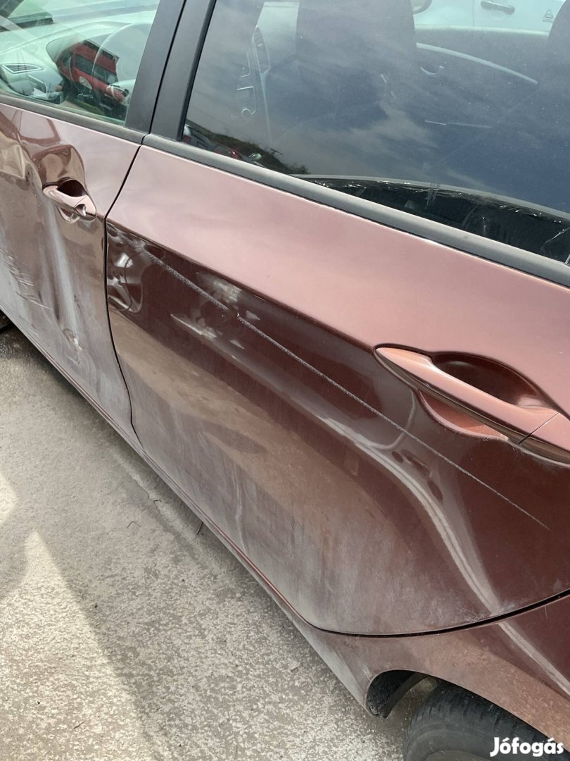 Hyundai i30 GD kombi bal hátsó ajtó