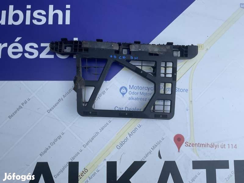 Hyundai i30 GD kombi lökhárító tartó bal hátsó 86613A6200-BON