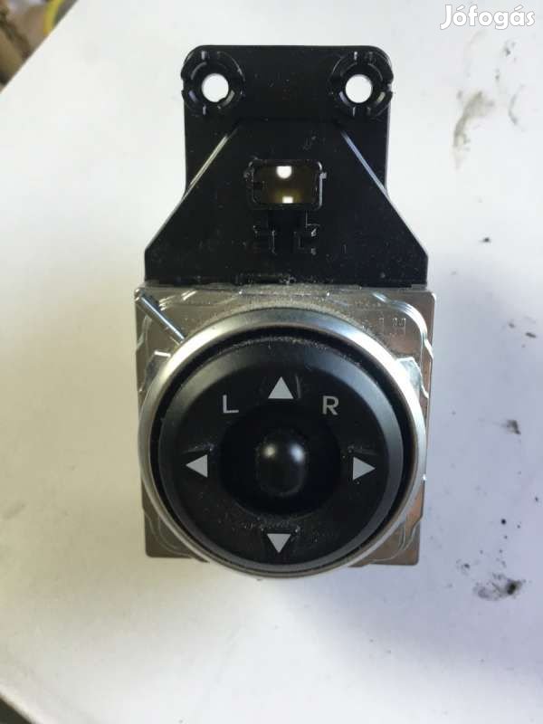 Hyundai i30 GD tükör állító kapcsoló 93573A6020-BON