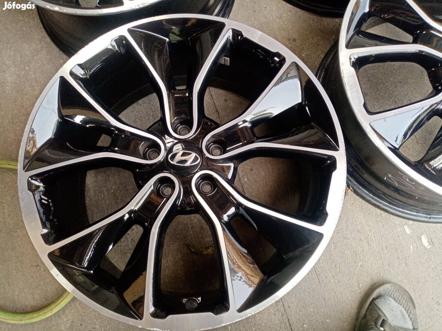 Hyundai i30nN konan konan i30 gyári alufelni 5x114,3 19"