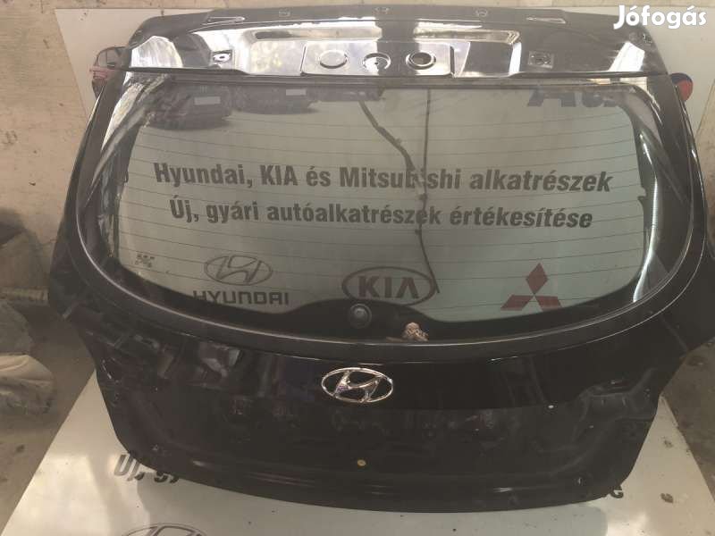 Hyundai i40 kombi csomagtér ajtó 737003Z020-BON