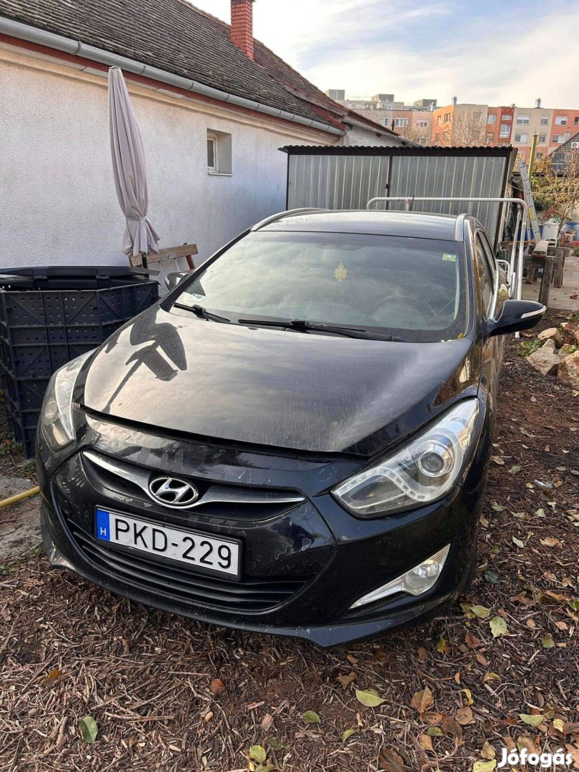 Hyundai i40 kombi eladó