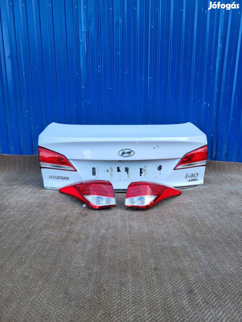 Hyundai i40 sedan csomagtér ajtó sérülésmentes