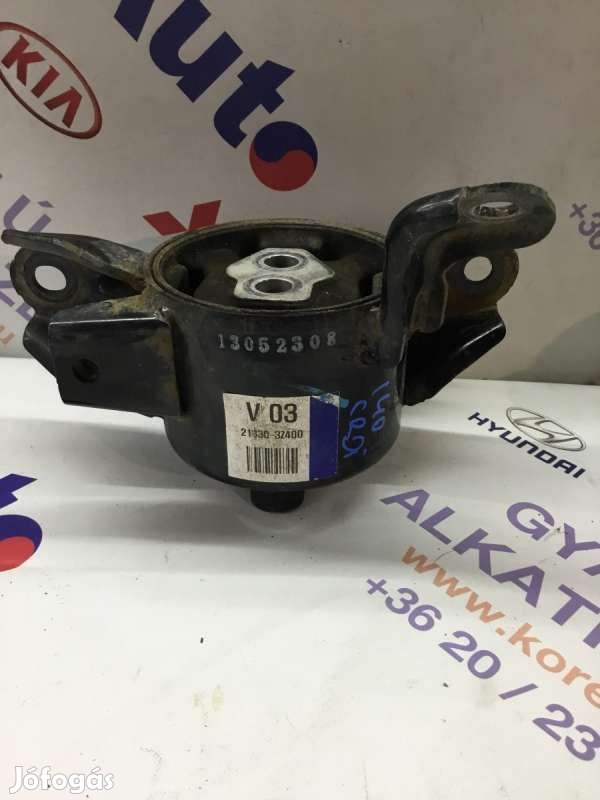 Hyundai i40 váltótartó bak 218303Z000-BON