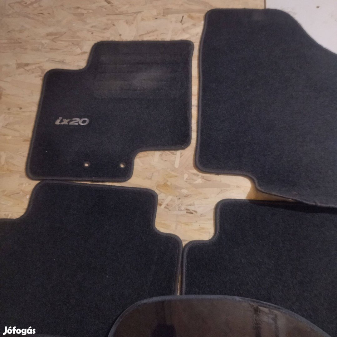 Hyundai iX 20 szőnyeg garnitúra