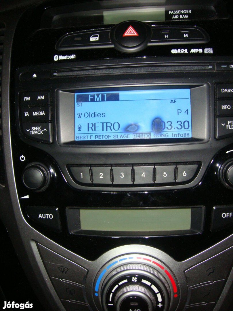 Hyundai ix20 audio PA 710 JCB