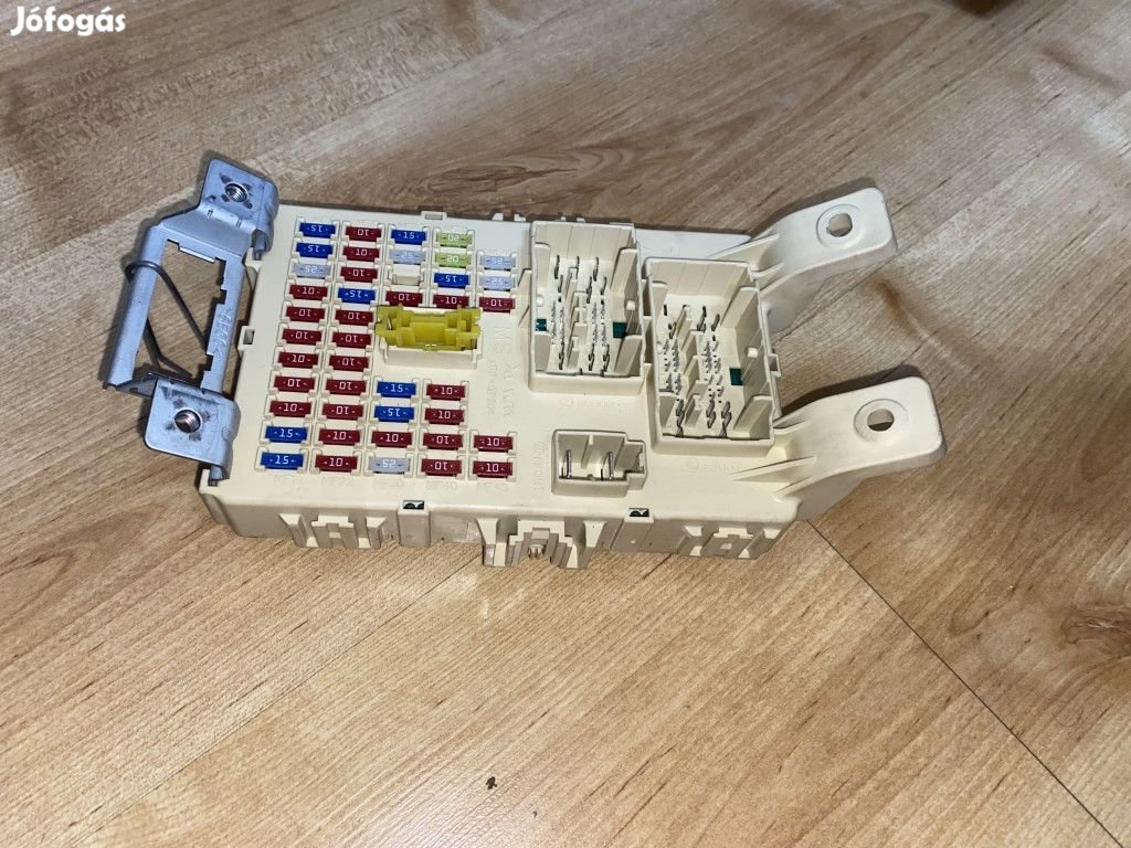 Hyundai ix20 biztosítéktábla 919501K511