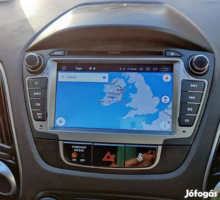 Hyundai ix35 Carplay Multimédia GPS Rádió Tolatókamerával!