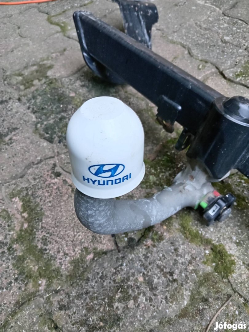 Hyundai vonóhorog, eladó 