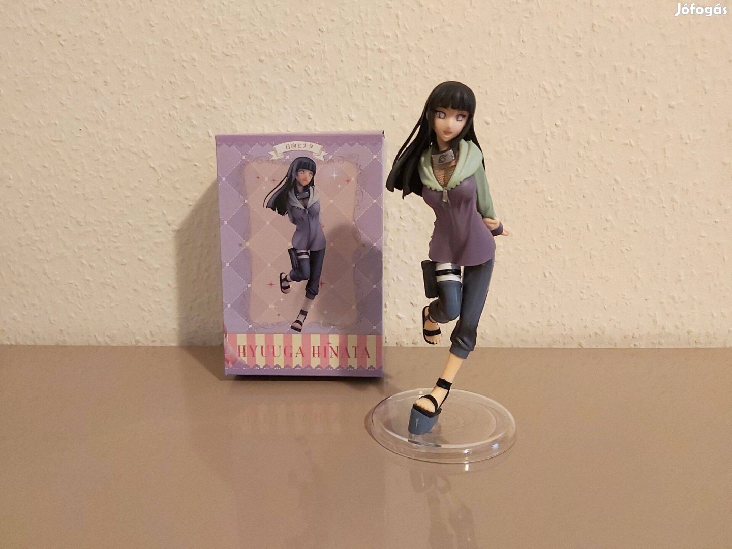 Hyuuga Hinata Naruto anime figura 20cm Új dobozzal számlával