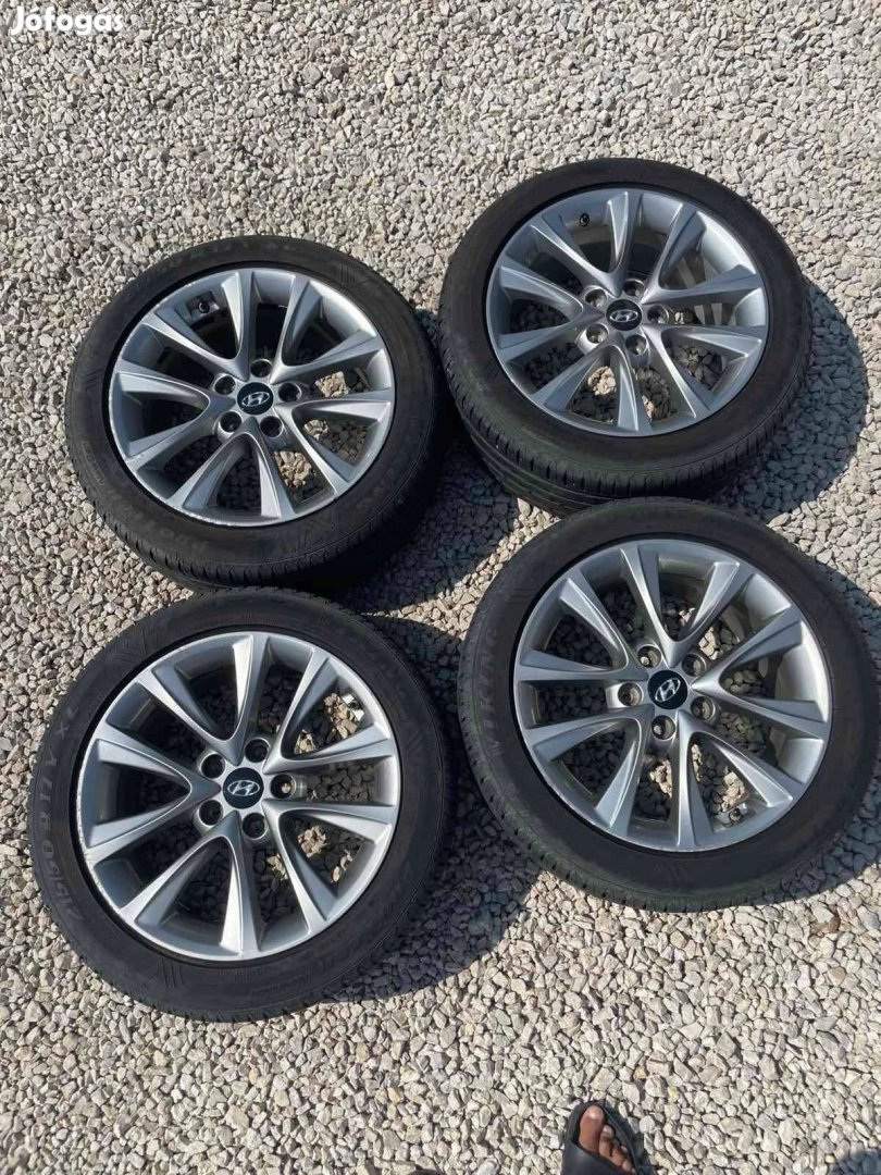 I40 215/50 R17 Nyári kerékgarnitúra gyári Hyundai alufelni 17 col ET46