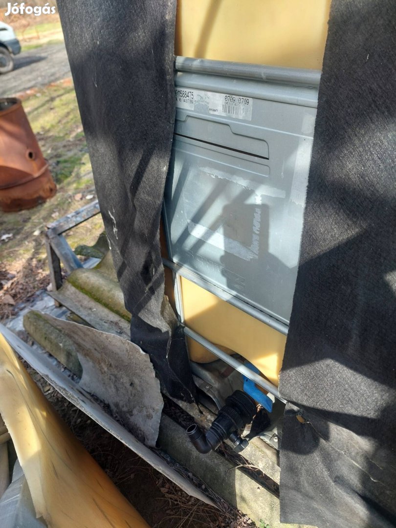 IBC tartály gázolajos