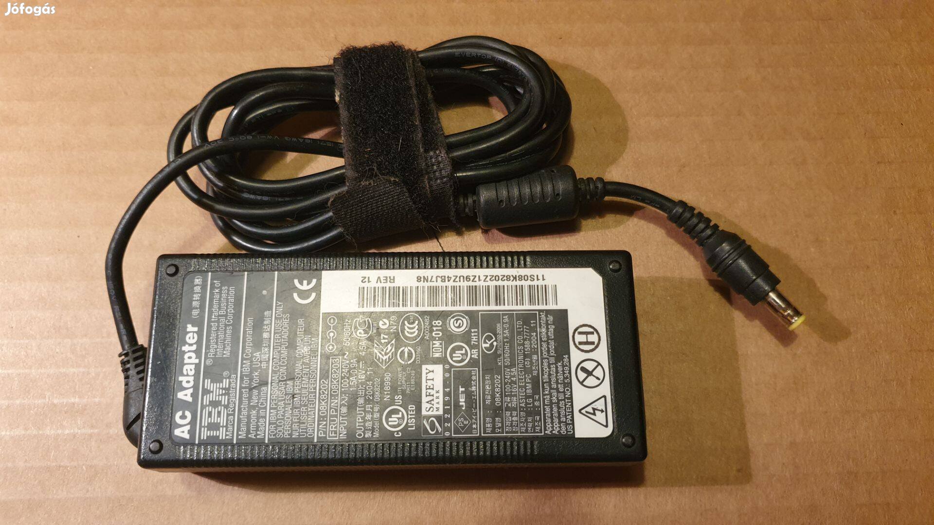 IBM Lenovo 16V 4,5A laptop töltő adapter tápegység