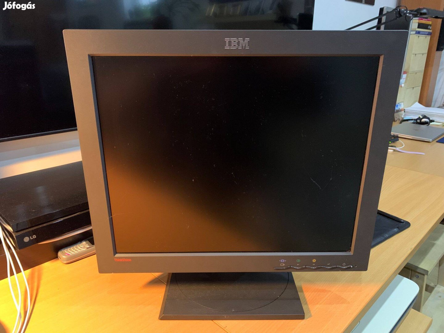 IBM monitor (Lenovo)