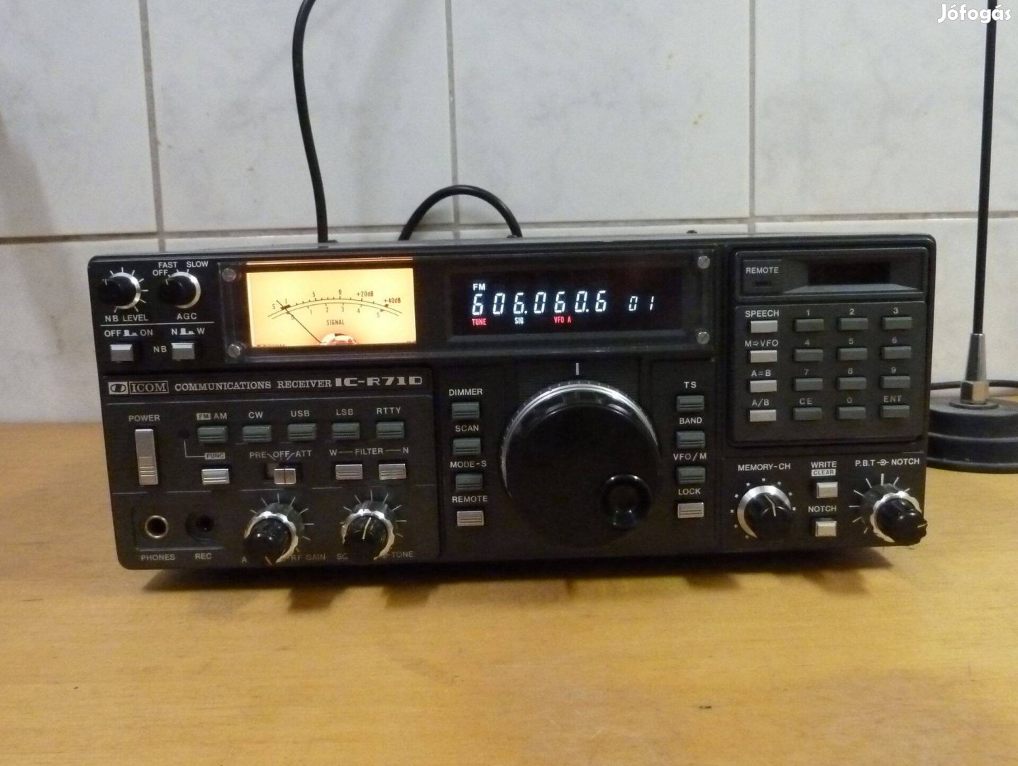 ICOM IC-R71D rádió vevő szkenner rádióamatőr vevő asztali adóvevő