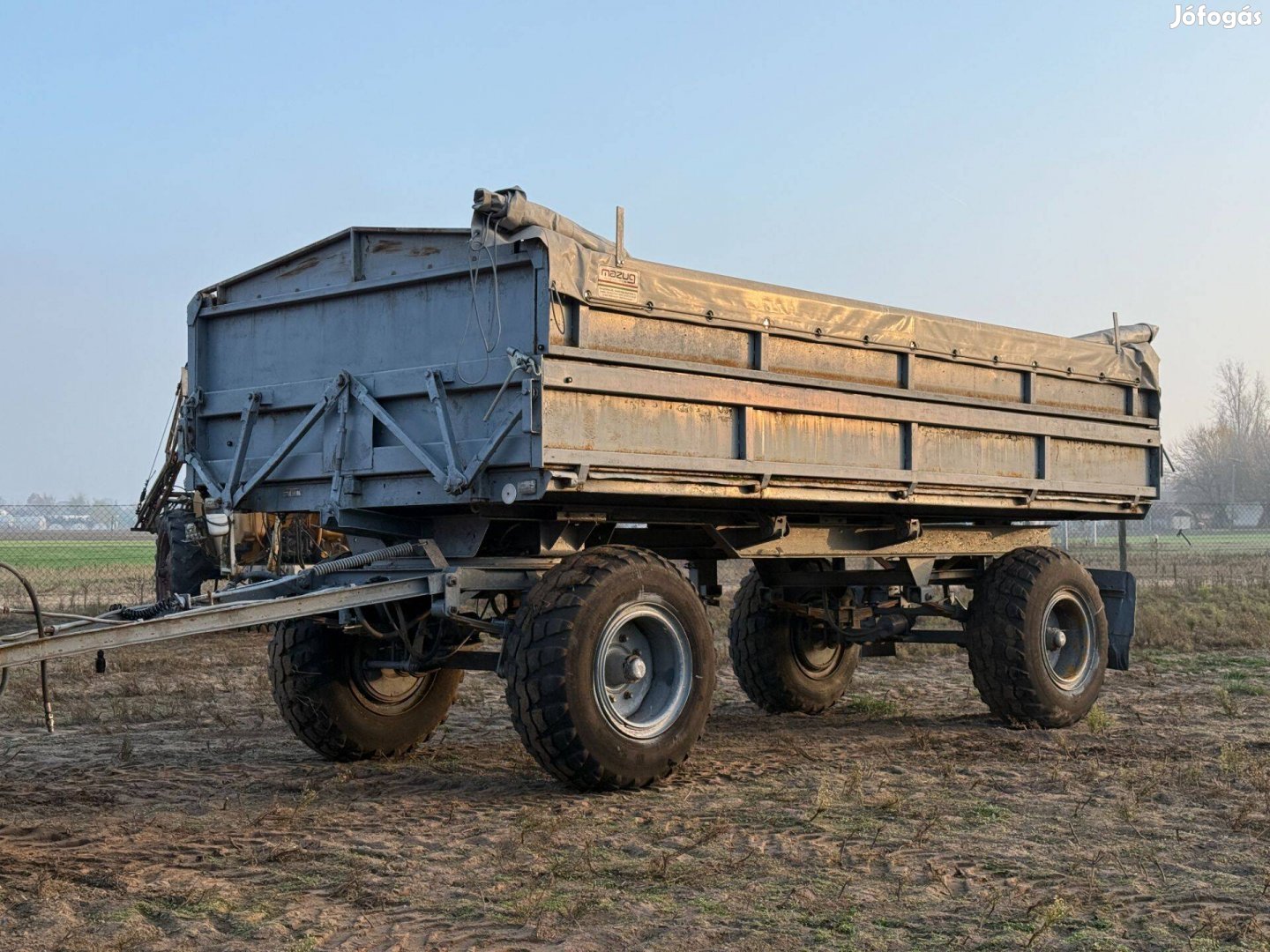 IFA 80.11 HW 8011 billenős pótkocsi