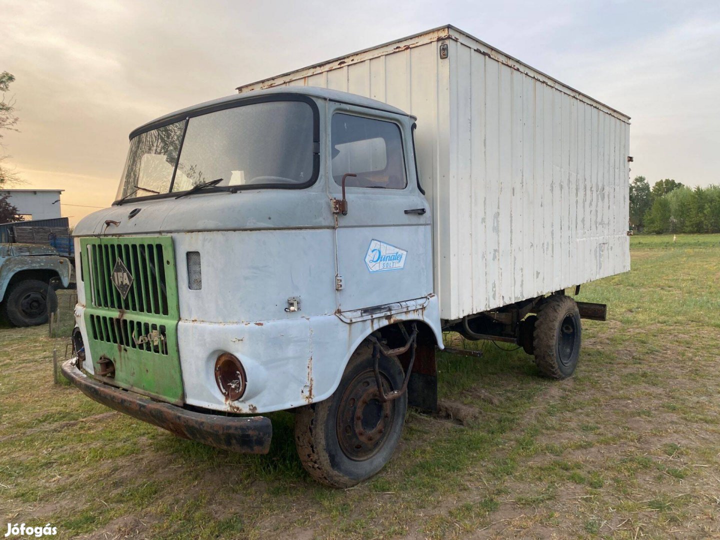 IFA W50 dobozos