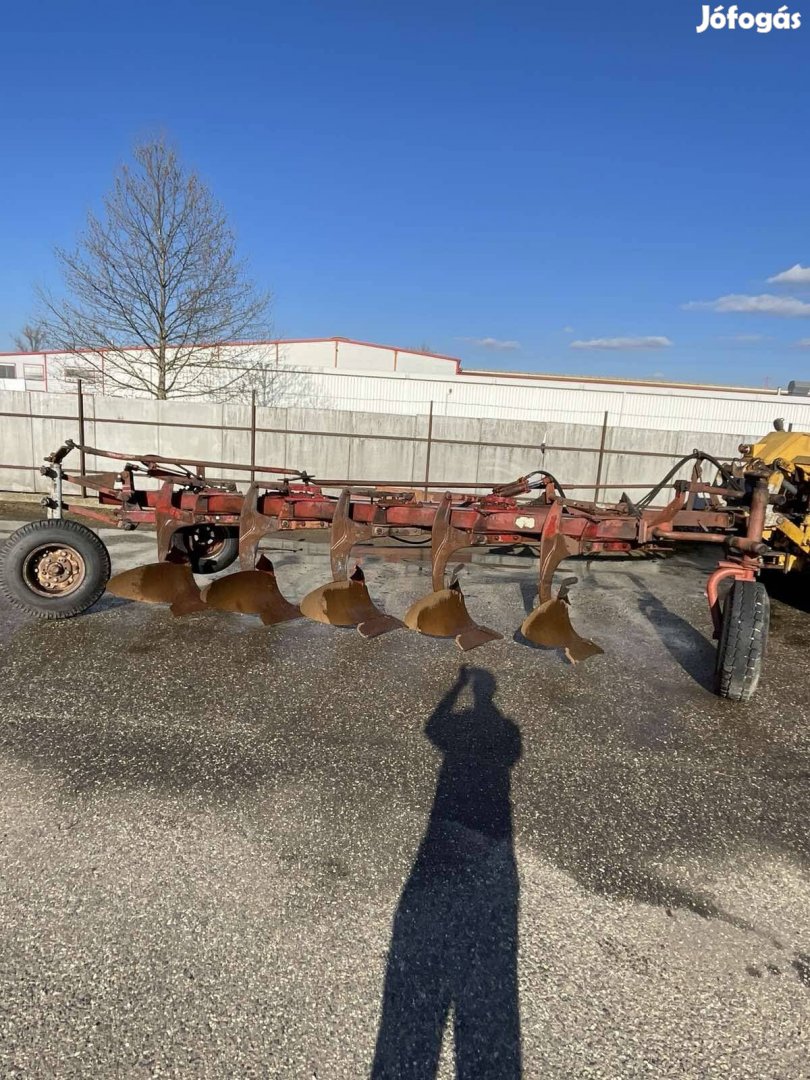 IH 5 fejes eke 6-7 fejesre alakítható