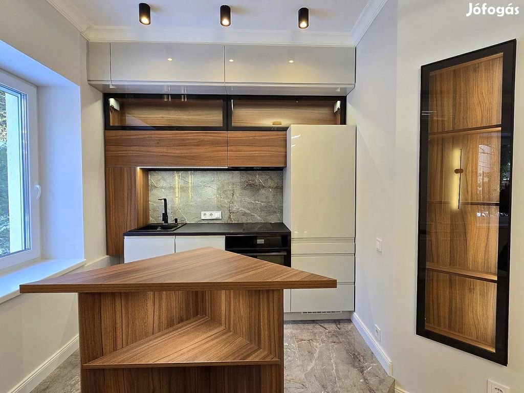 II. kerület, Pasaréti út, 24 m2-es, társasházi lakás, 1