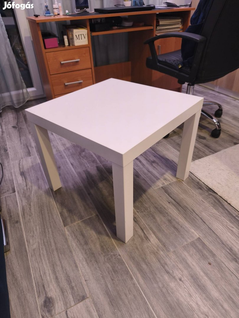 IKEA Dohányzóasztal