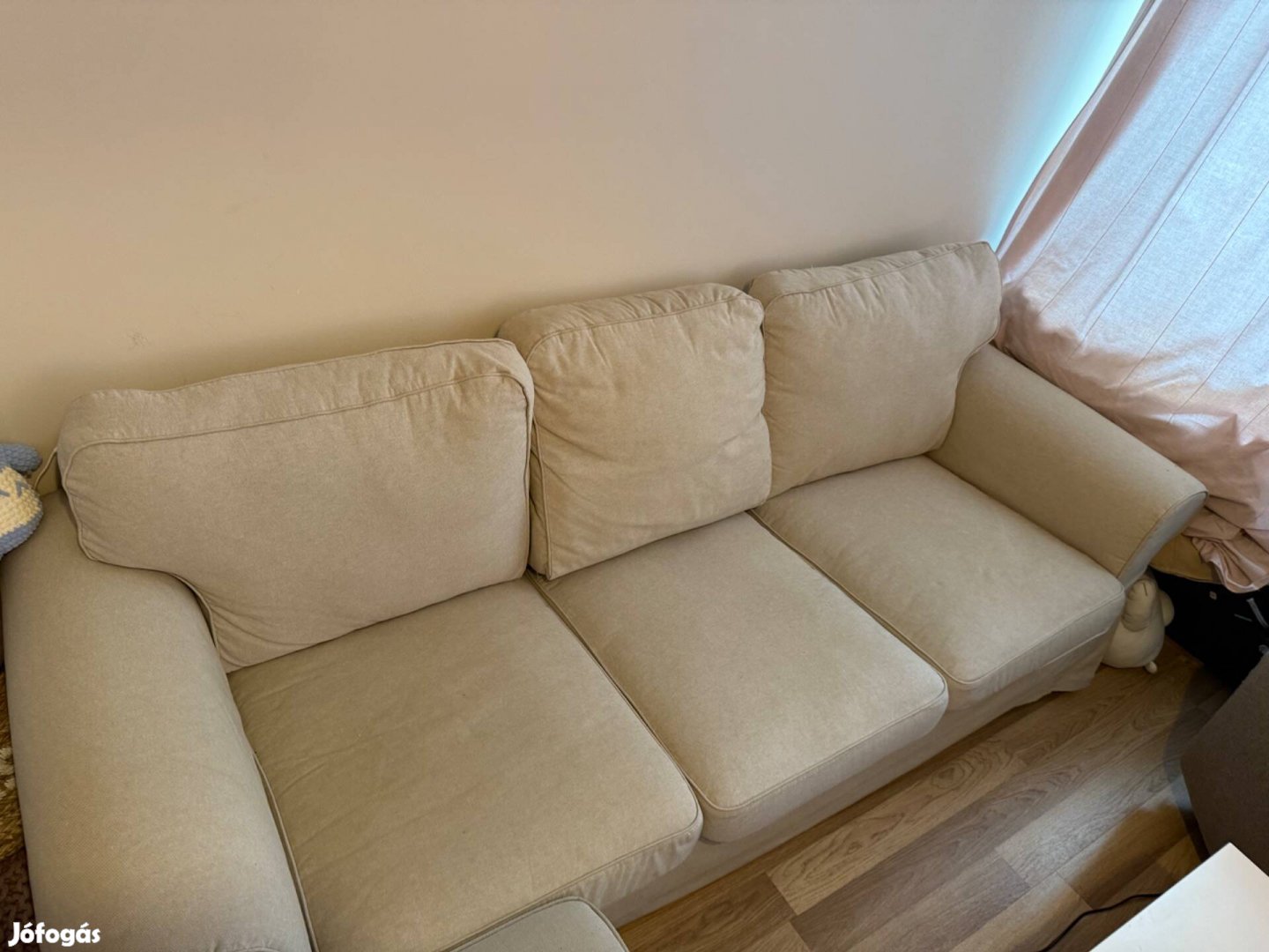 IKEA Ektorp 3 személyes kanapé + ajándék lábtartó