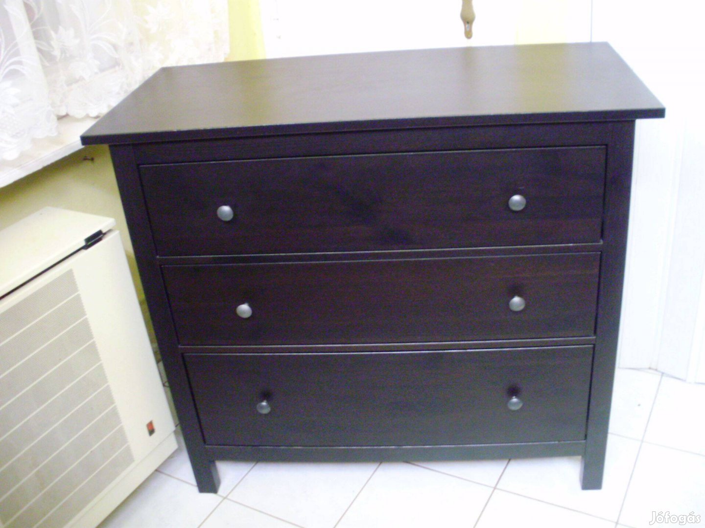 IKEA Hemnes 3-fiókos sötétbarna fa komód bútor