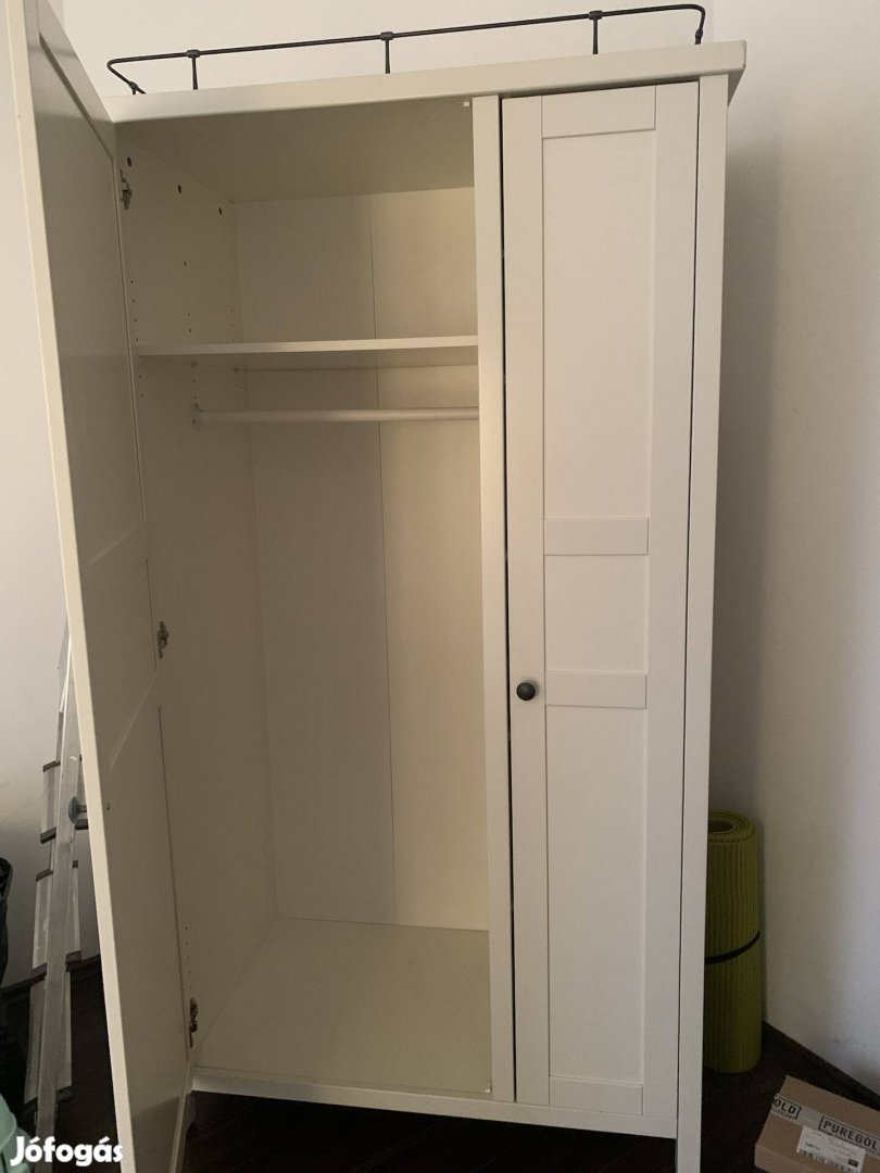 IKEA Hemnes ruhás szekrény 