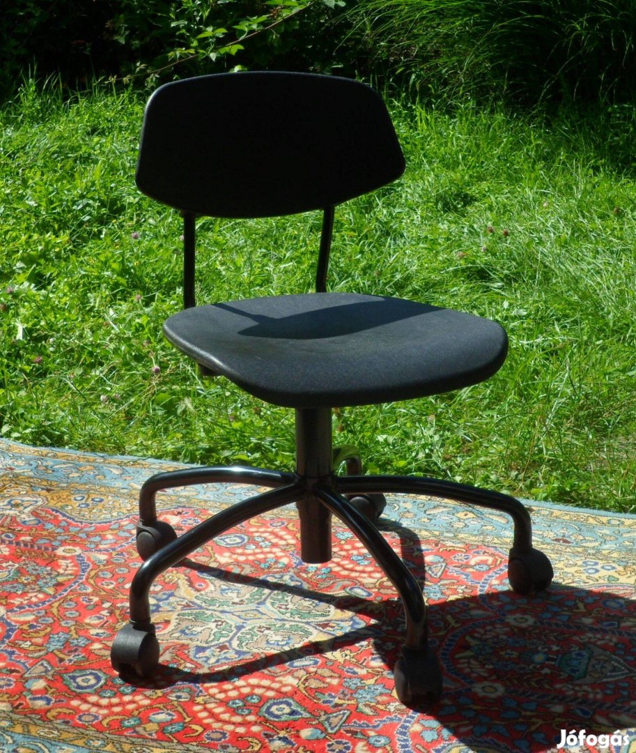 IKEA Janne gurulós szék, gyermek irodai forgószék íróasztalhoz, állíth