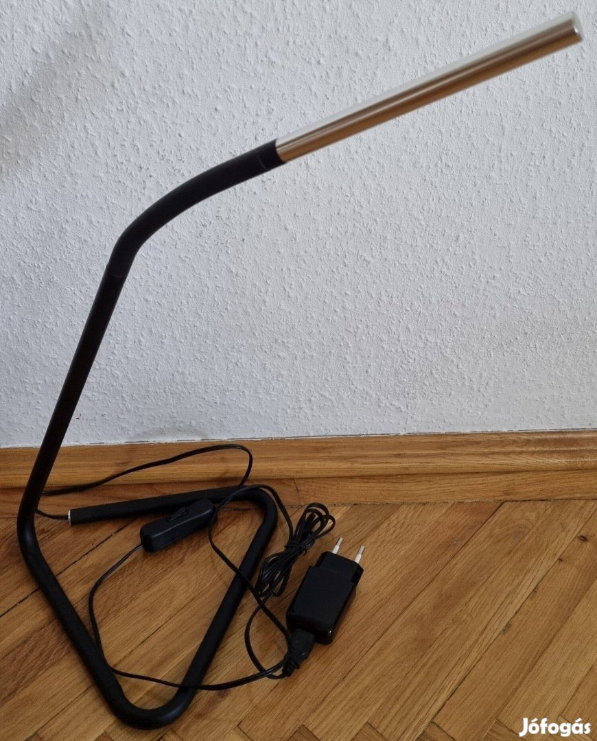 IKEA LED-es íróasztallámpa USB csatlakozó - új