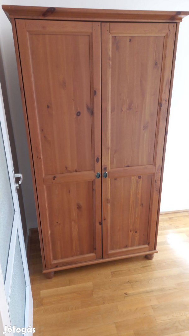 IKEA Leksvik 2 ajtós fenyő gardróbszekrény