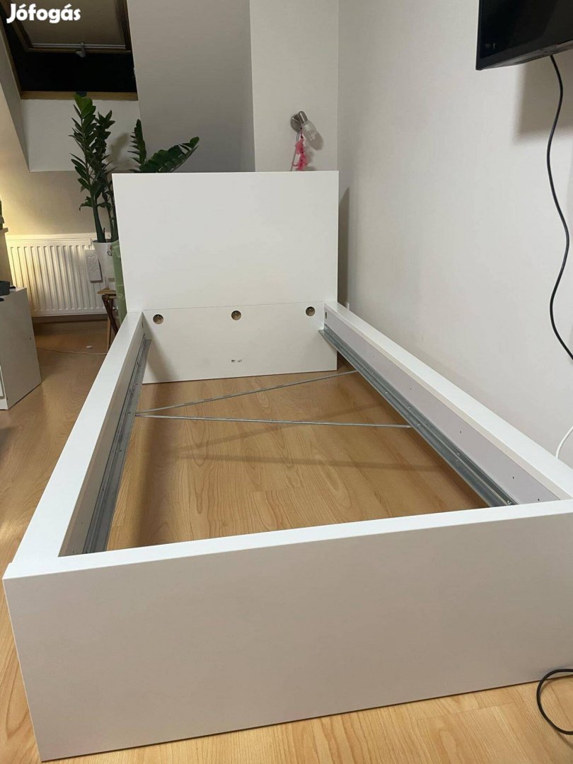 IKEA Malm 90x200 ágy eladó