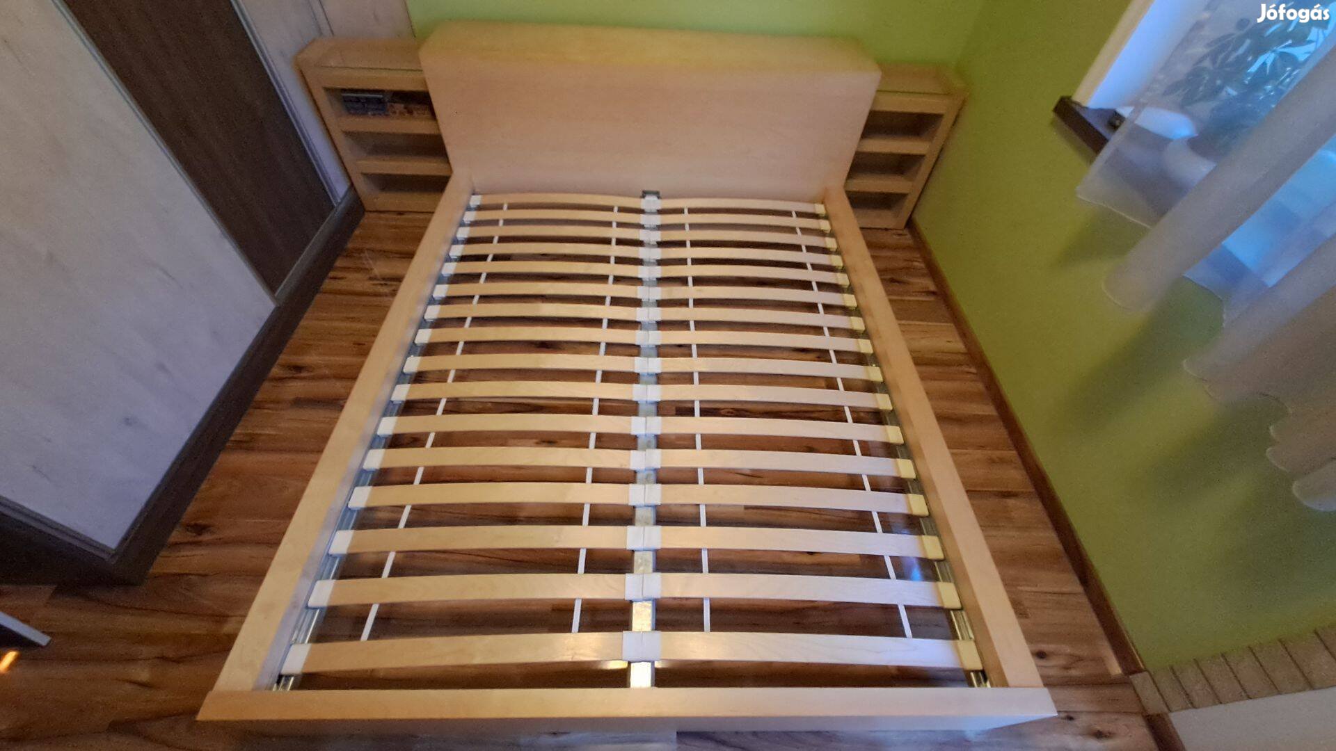 IKEA Malm ágy 160x200 + Malm fejvég + Tussöy fekvőbetét 160x200