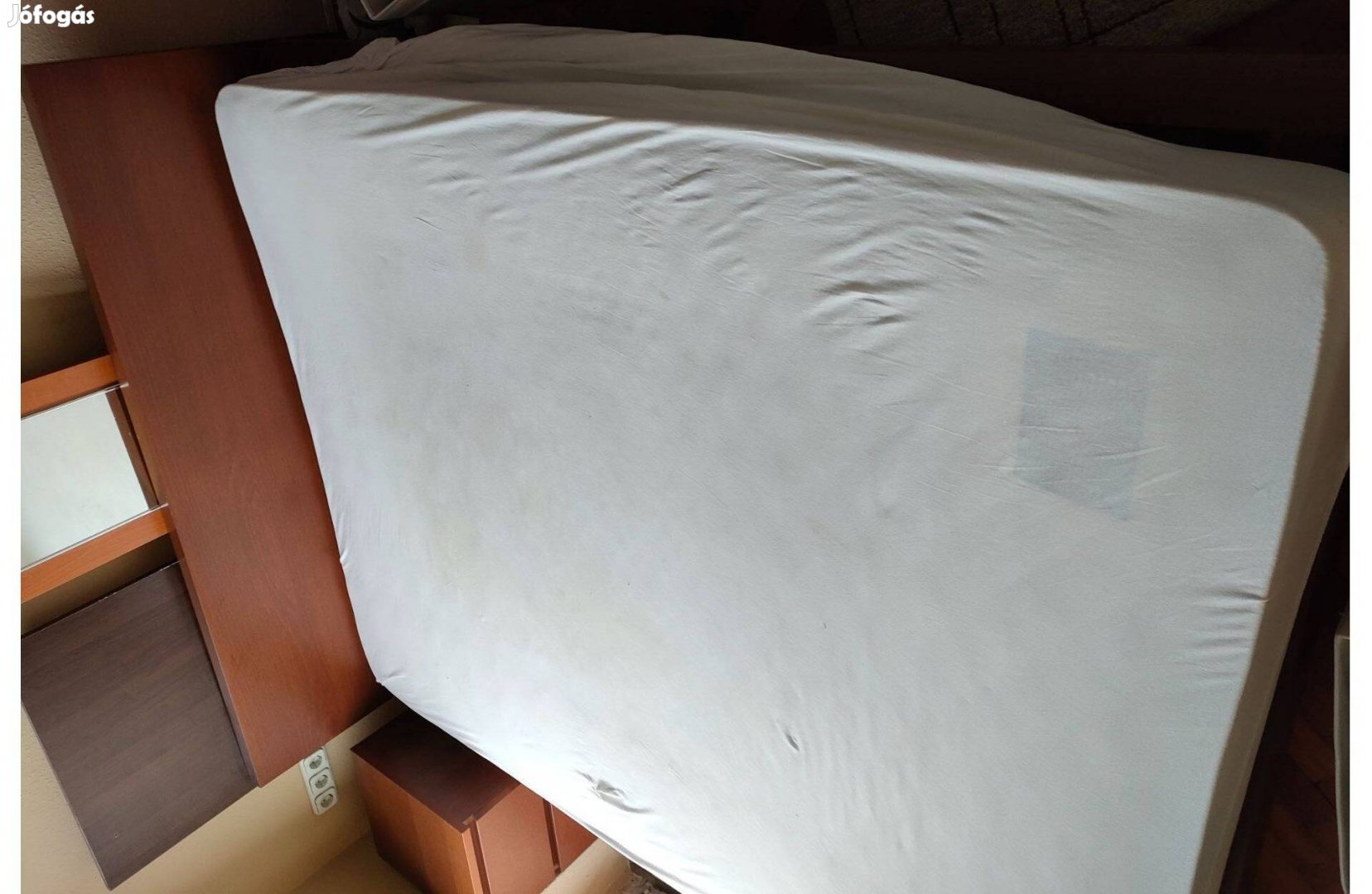 IKEA Malm ágy ágyrácscsal 160X200