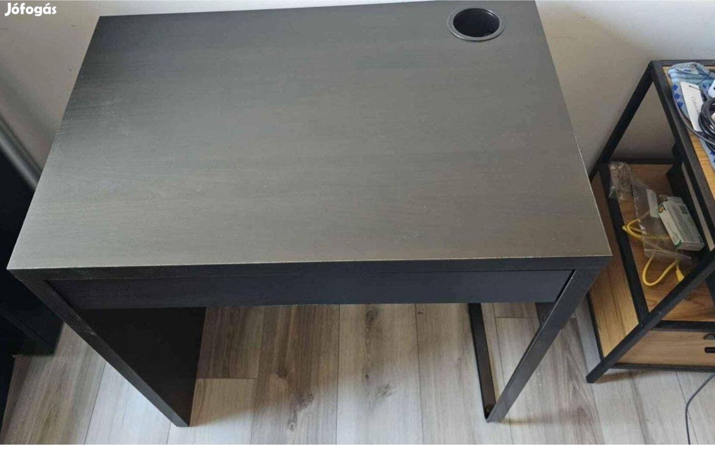 IKEA Micke íróasztal 50x73 cm fekete barna