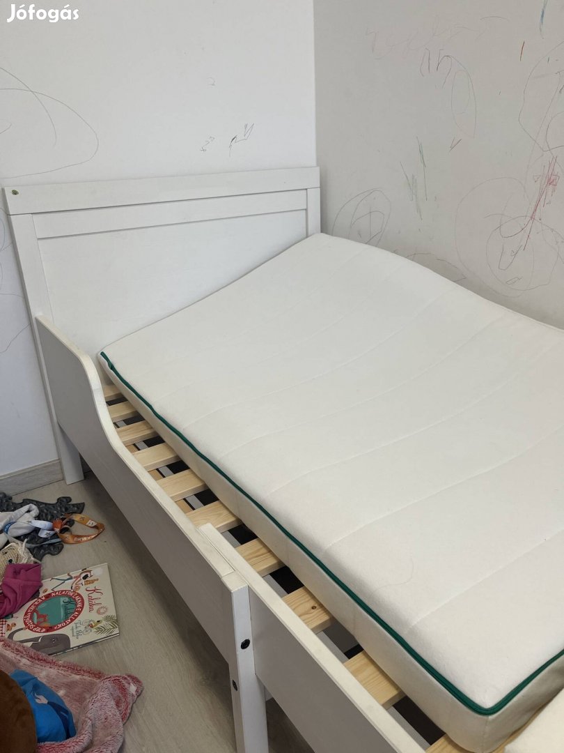 IKEA Sundvik hosszabbítható ágy, ágyrács és matrac
