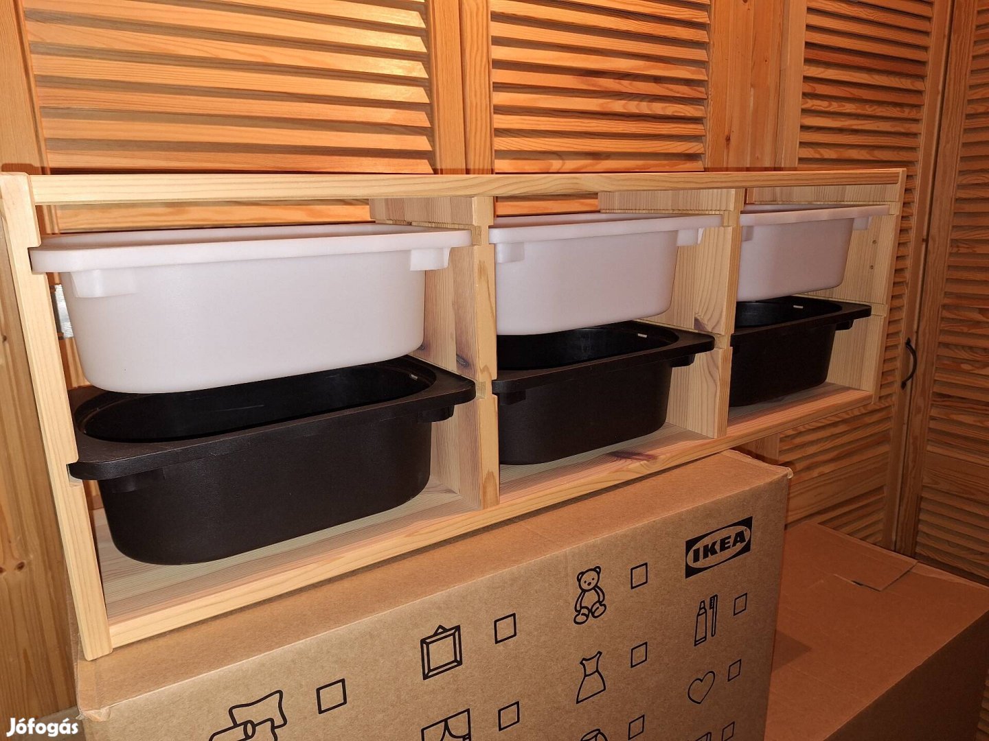 IKEA Trofast fali tároló 6db dobozzal