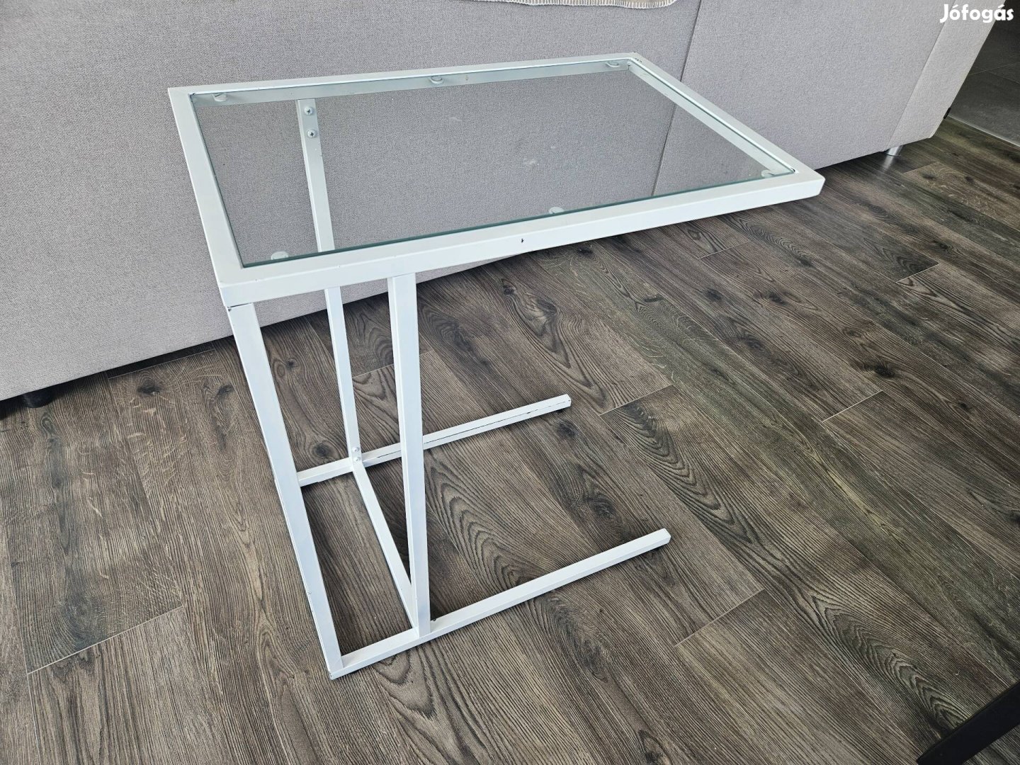 IKEA. kisasztal számítógép asztal