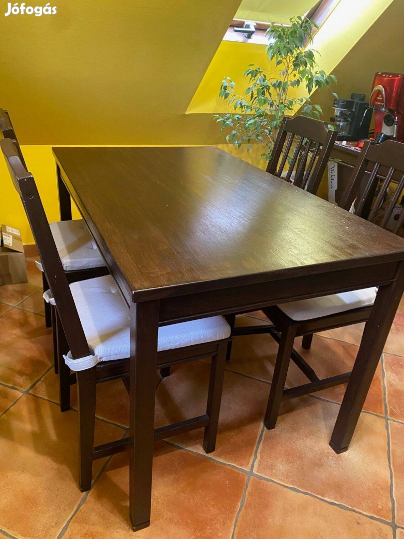 IKEA fa Jokkmokk asztal 4 székkel