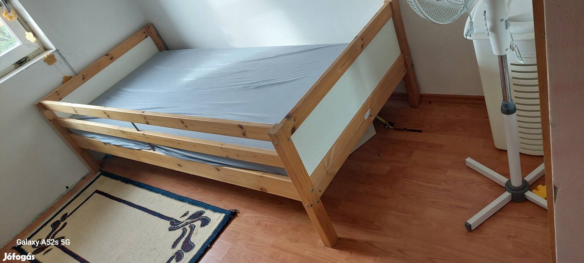 IKEA fenyőágy 90x200