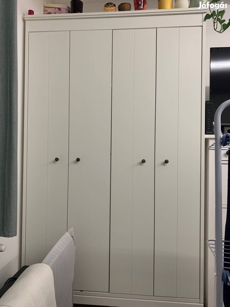 IKEA gardrób szekrény
