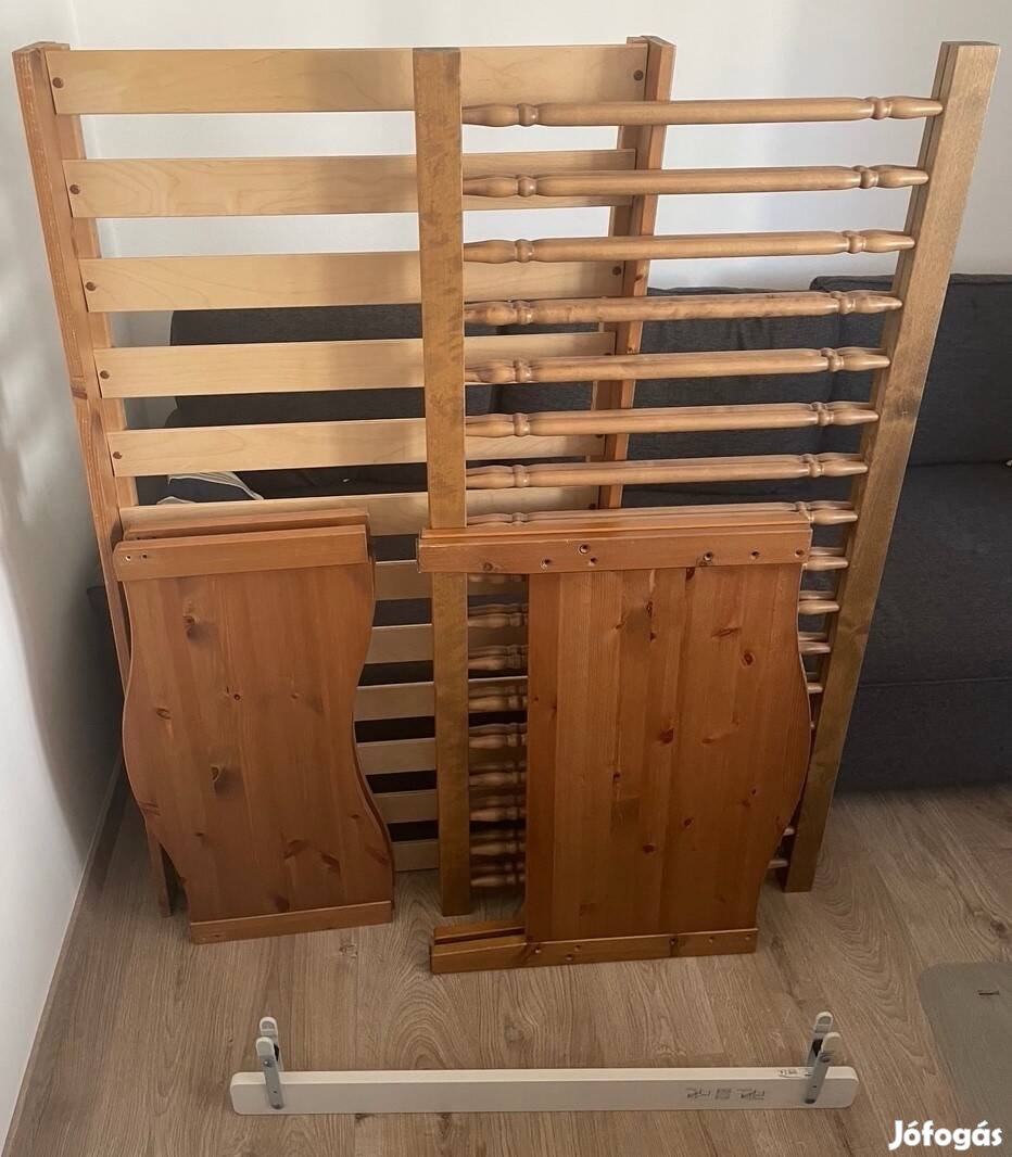 IKEA kiságy matraccal