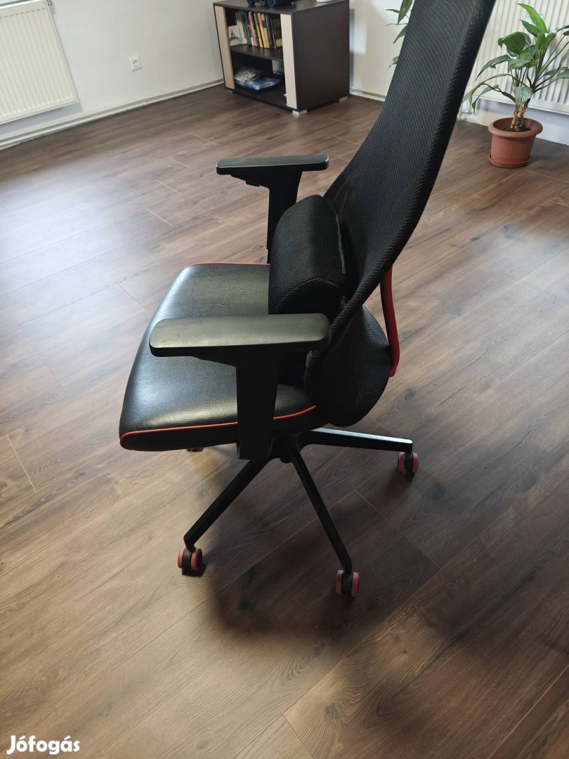 IKEA matchspel gamer forgószék