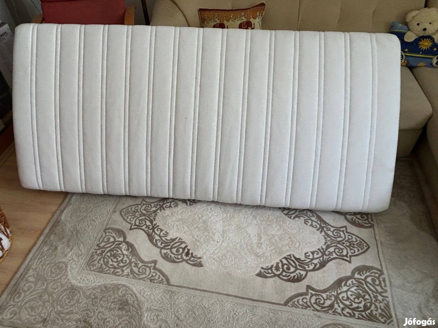 IKEA matracok vizálló matracvédővel