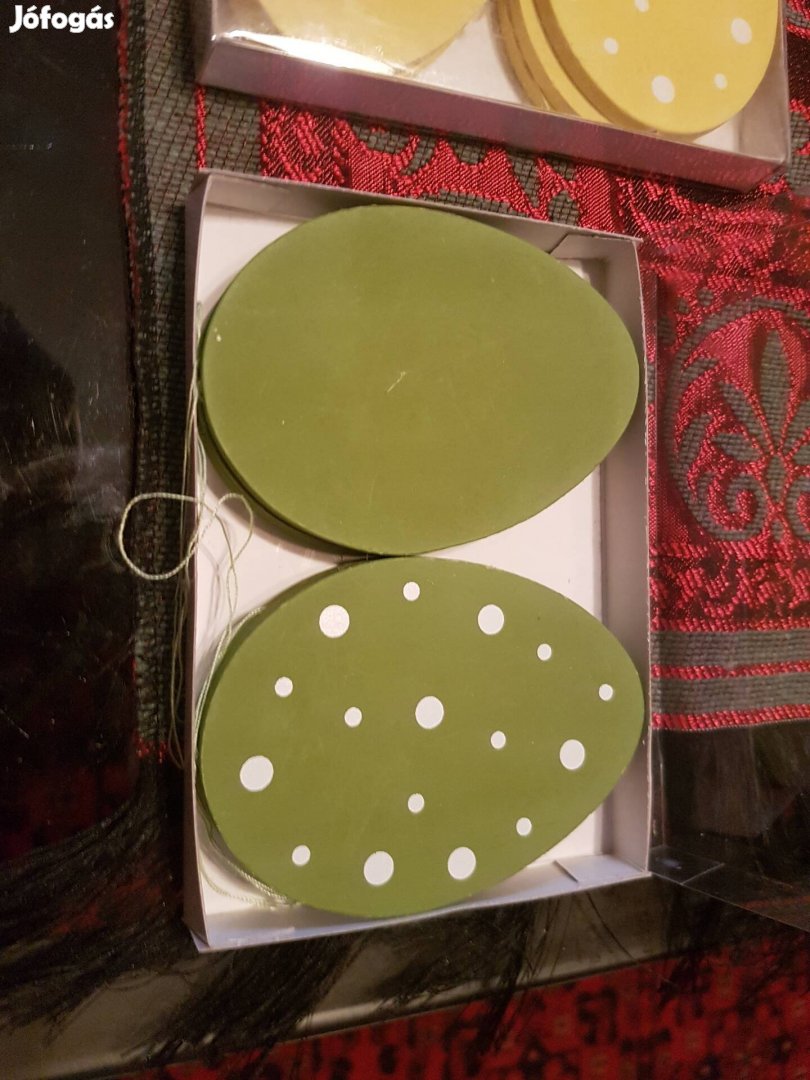 IKEA nagyméretű festett fa tojás forma húsvétra