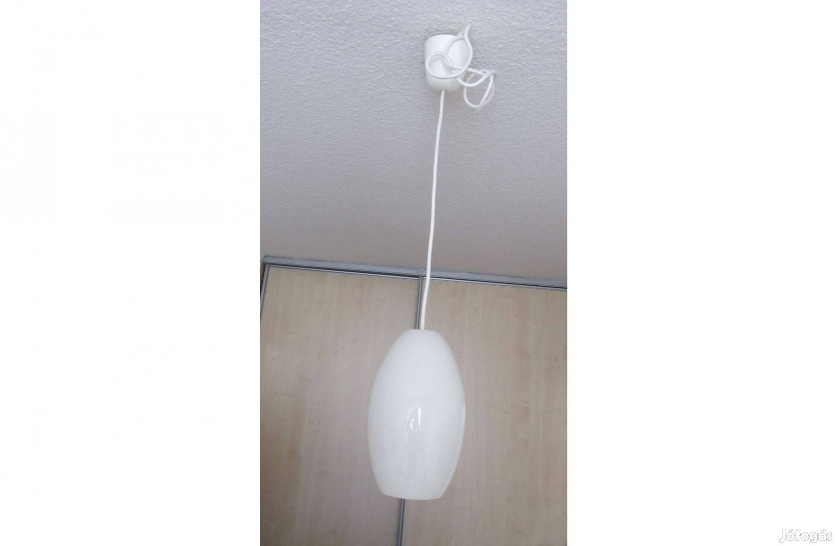 IKEA-s tejüvegbúrás lámpa