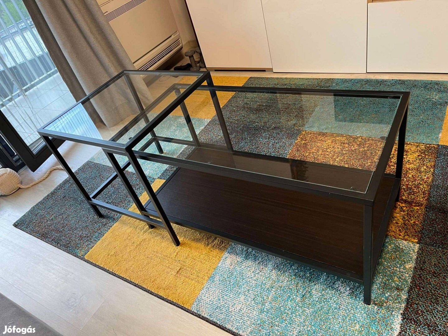 IKEA üveg dohányzóasztal