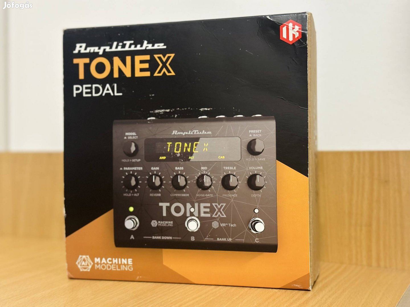 IK Multimedia Tonex Pedal