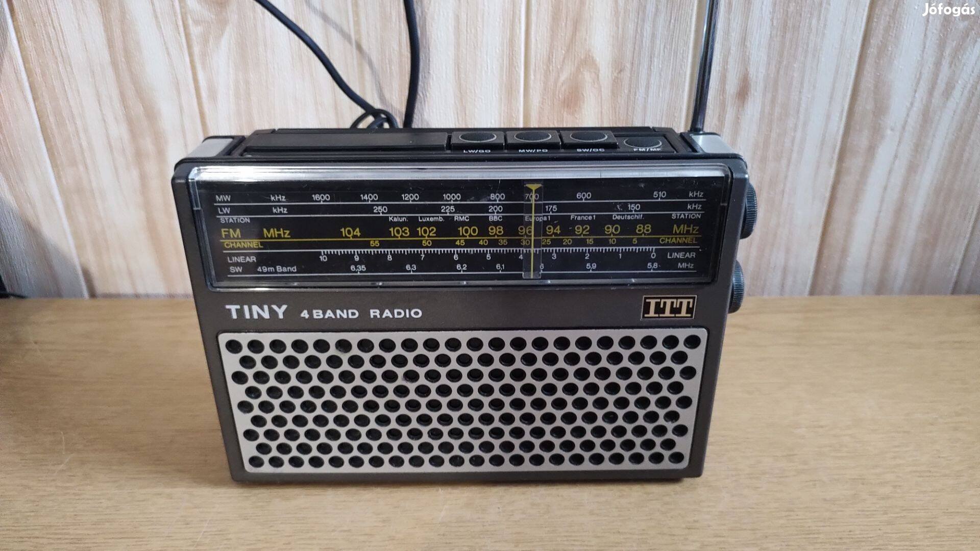 ITT Tiny 109B, 4 sávos táska rádió régiség működő állapotban
